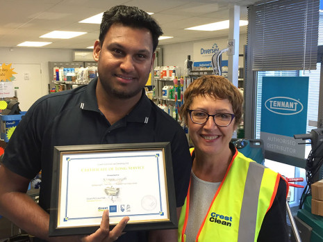 Auckland West franchisee Sanjiv Singh has been with Crest for 7 years. He is pictured with Regional Manager Caroline West.